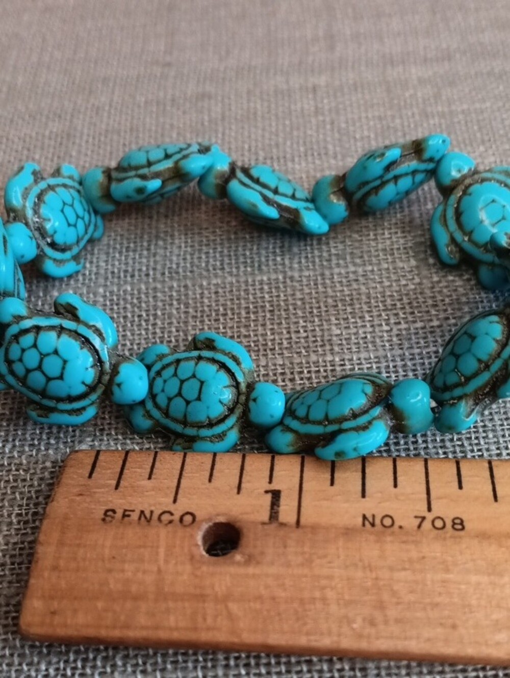Turquoise Turtle Bead Stretch Bracelet - Picture 3 of 4